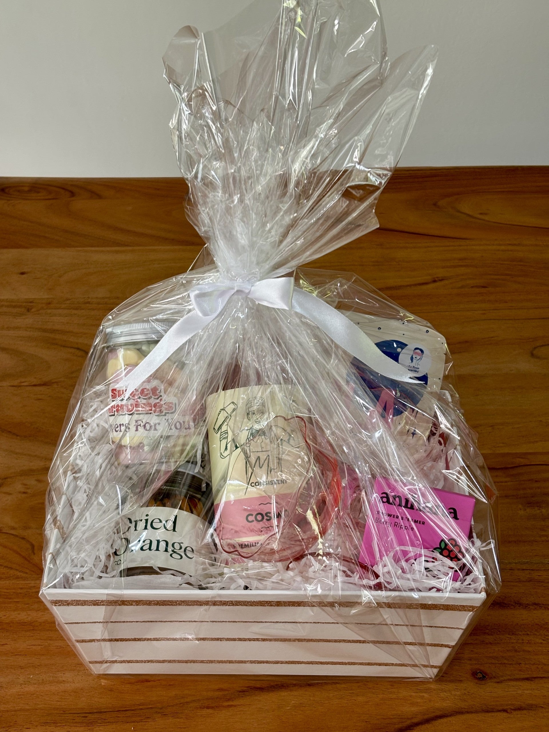 Cosmo Indulgence Hamper